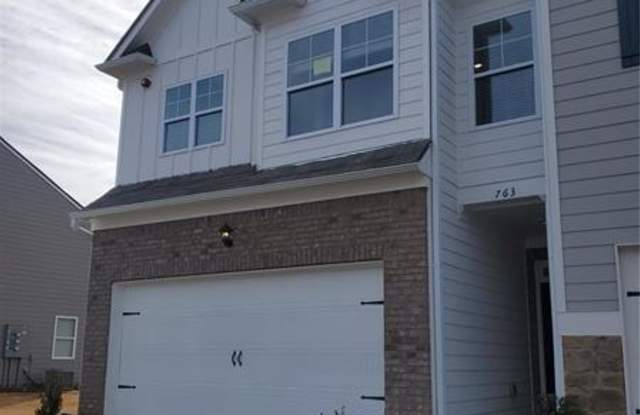 763 Woodstock Grove Drive Gallery 2