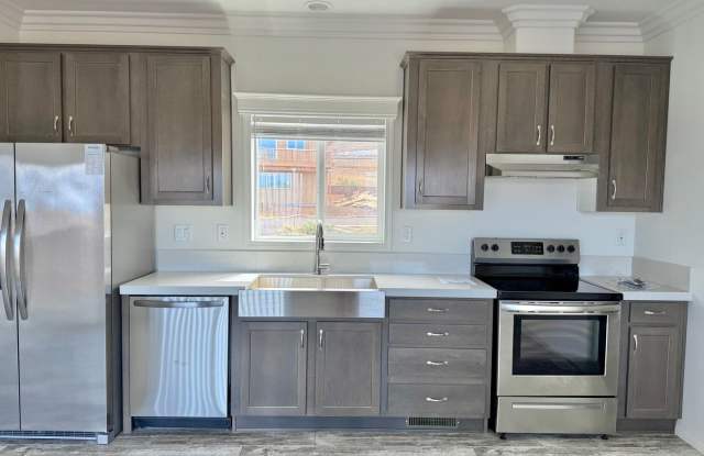 New Construction 2 Bedroom / 2 Bathroom House on Lahainaluna Rd. photos photos