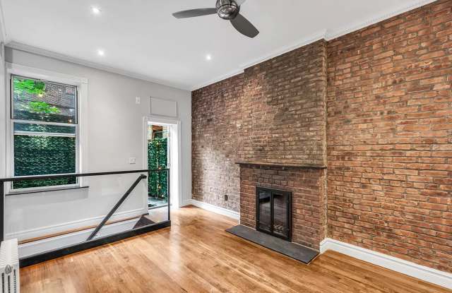 562 Hudson Street photos photos