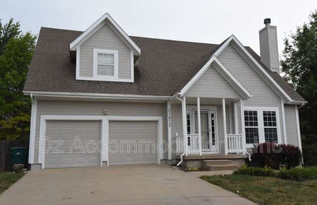 21813 S Vine St - 21813 South Vine Street, Spring Hill, KS 66083 21813 S Vine St - 21813 South Vine Street, Spring Hill, KS 66083