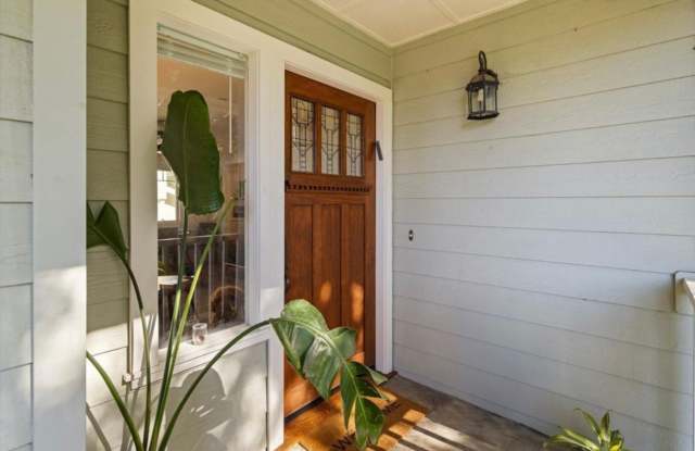 Downtown Santa Barbara 2 Bedroom Gallery 3