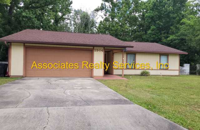Nice 3 bedroom House! Great for families! Must see! Gallery 1