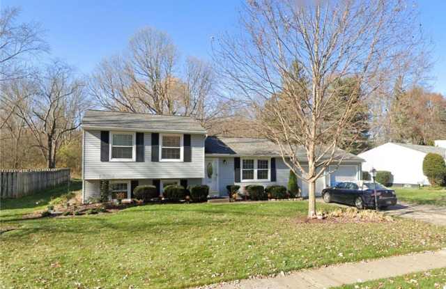 1626 Sunnyacres Road photos photos