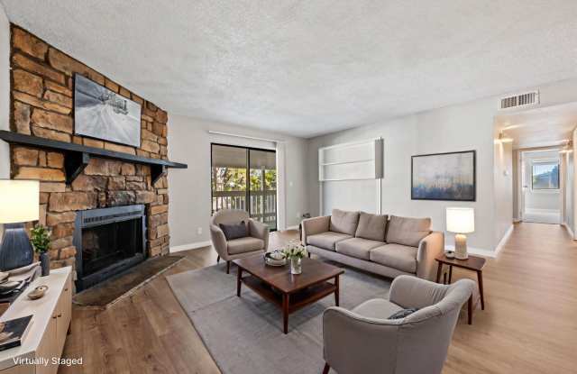 Renovated 3BR/2BA Apartment | New Kitchen + Large Balcony Gallery 3