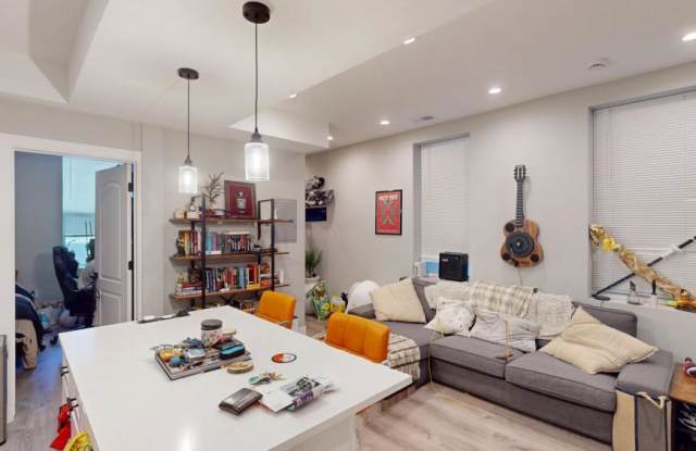 1345 North Bosworth Ave. photos photos