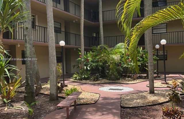 10835 SW 112th - 10835 Southwest 112th Street, Kendall, FL 33176