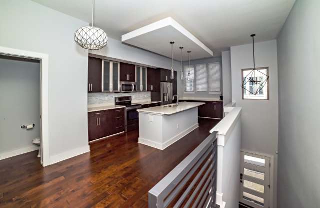 326 Helix Way photos photos
