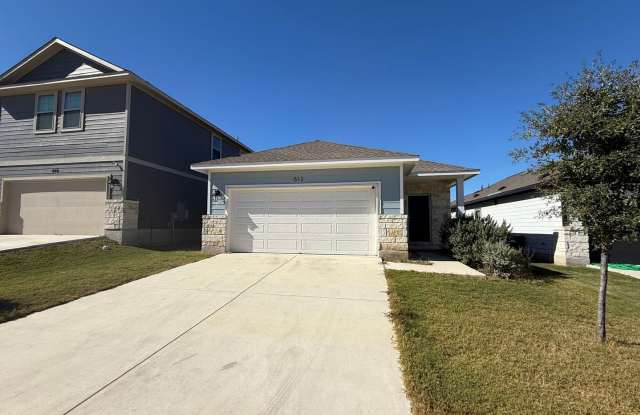 4-bedroom 2-bathroom house for rent! HOUSING ACCEPTED! - 612 Barbary Coast Lane, Williamson County, TX 76537