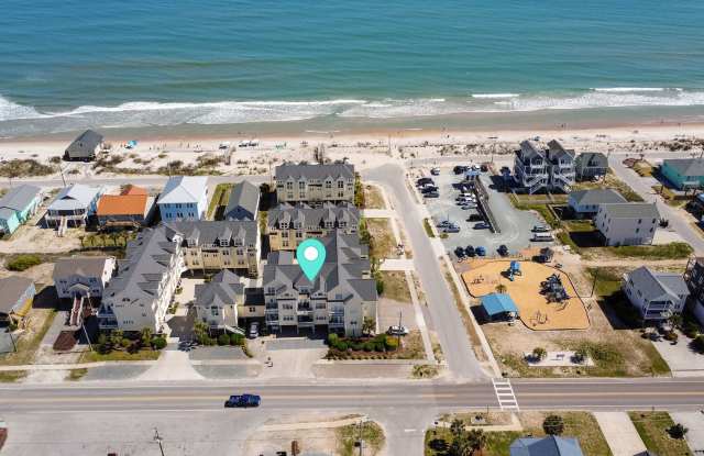 *Seasonal Rental* at Summer Winds 205: 3 Bedroom + Loft on Topsail Island - 3 month lease required Gallery 1