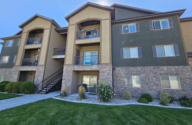 203 E Jordan Ridge Boulevard photos photos