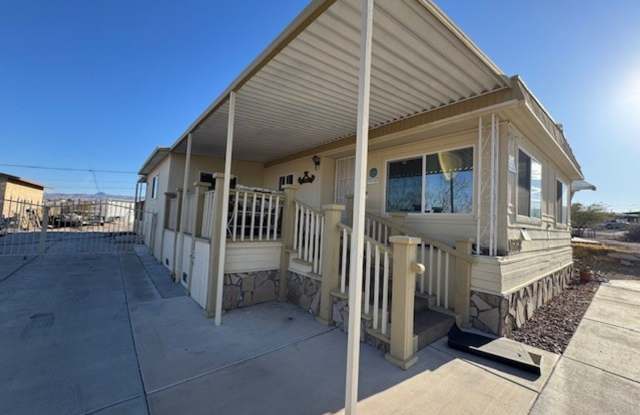 3 BR 2 bath Furnished home Utilities Included  Brand new Interior-Custom Remodel photos photos