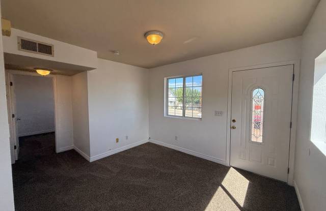 2 Bedroom 2 Bathroom Home Gallery 3