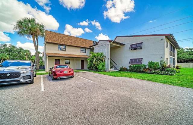 7237 CLOISTER Drive Gallery 1