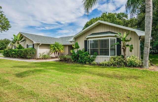 77 WOOD HALL DRIVE - 77 Wood Hall Drive, Fuller Heights, FL 33860