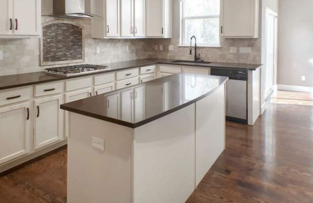 8301 E Arizona Place Gallery 3