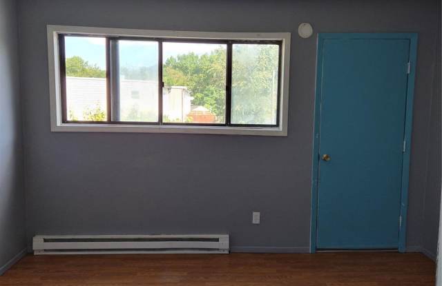 6 Boxwood Court Gallery 4