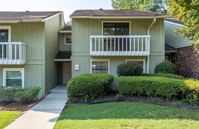739 Hanover Lane SE photos photos