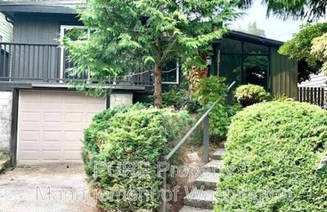 7507 19th Ave SW - 7507 19th Avenue Southwest, Seattle, WA 98106