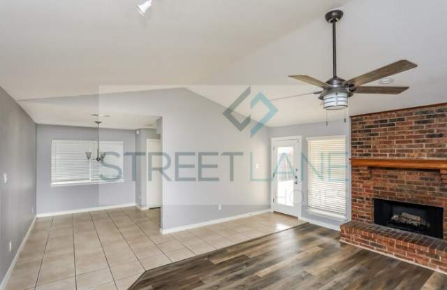 4913 Cliffwood Drive Gallery 3