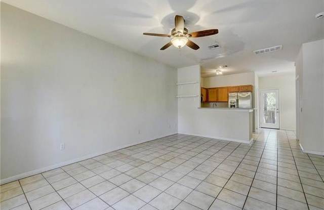 1185 Pandora ST Gallery 4