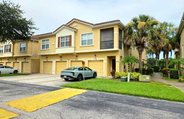 Condo for rent - 2775 Oakwater Drive, Osceola County, FL 34747