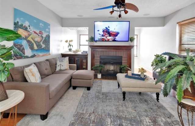 2411 Huntingdon unit: 2411 photos photos