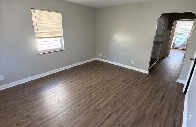 4308 Carter Avenue - 3 photos photos 4308 Carter Avenue - 3 photos photos