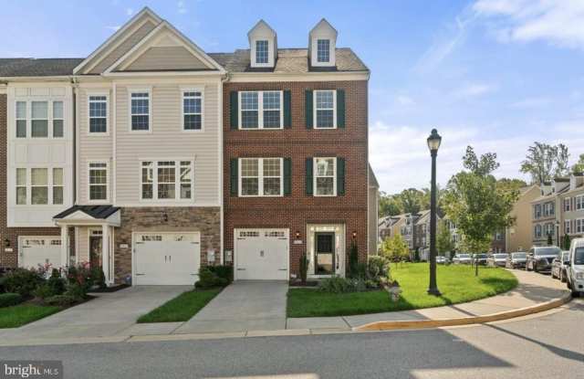 4822 FOREST PINES Drive Gallery 2