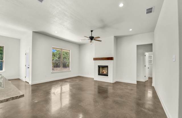 183 Graystone Drive Gallery 4