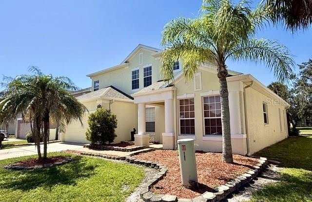 2300 THE OAKS Boulevard Gallery 3