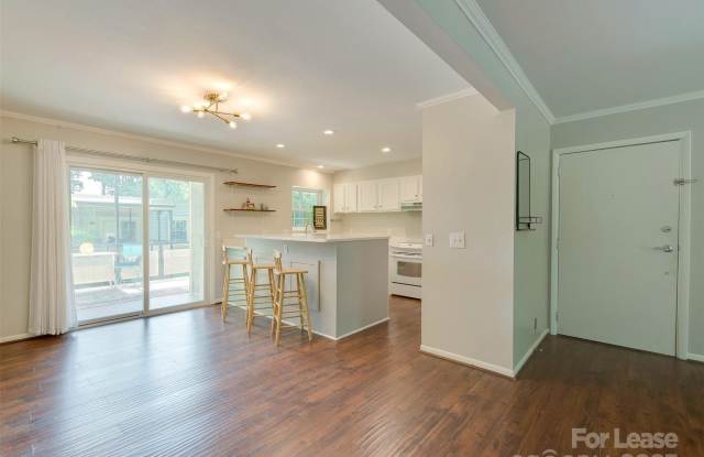 2628 Park Road photos photos
