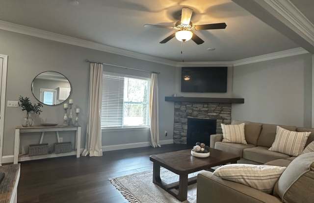 103 Red Oak Lane - 1 Gallery 4
