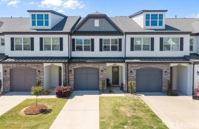 4832 Blanchard Way photos photos