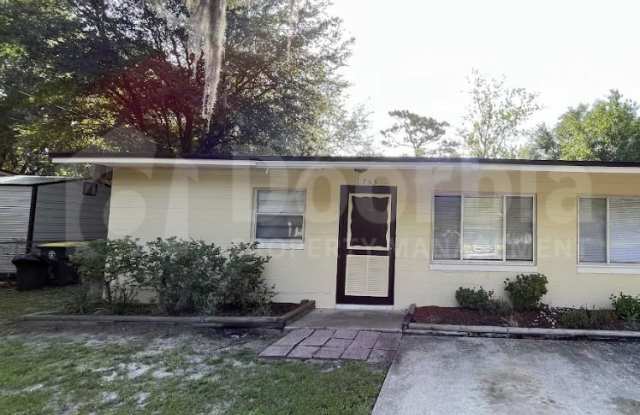 1765 Doloma St photos photos