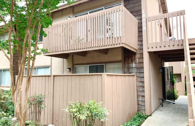 1042 Cabrillo Park Dr. #B - 1042 Cabrillo Park Drive, Santa Ana, CA 92701