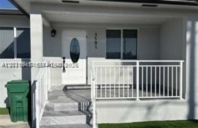 3501 SW 89th Ct Gallery 1