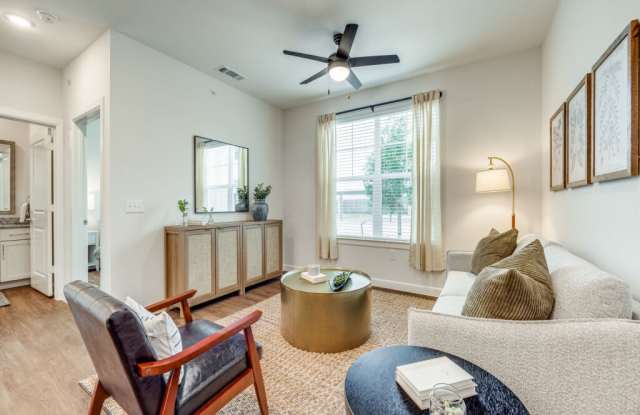 Shaw House photos photos