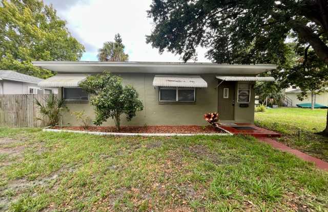 Cute home in Euclid Manor for rent photos photos