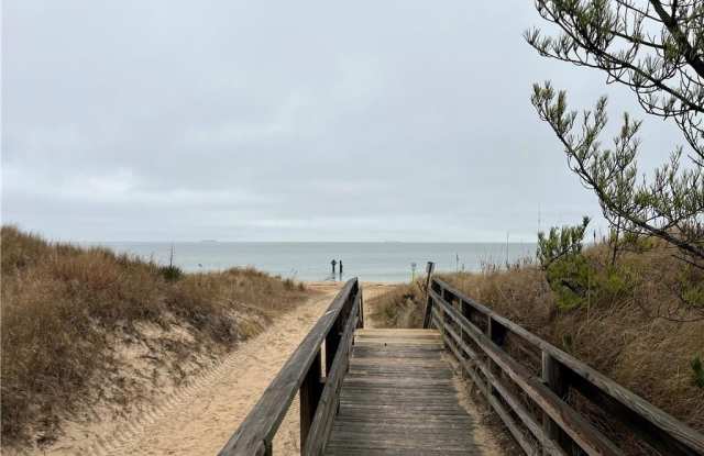 1515 E Ocean View Avenue photos photos