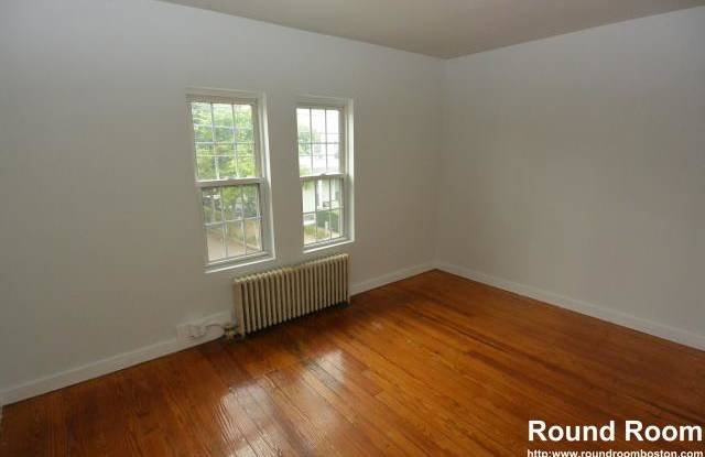 66 Pleasant St. Gallery 3