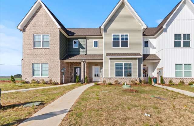 MOVE IN Special....1st Month's Rent Free!!! photos photos