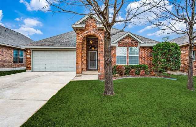 1357 Castlegar Lane - 1357 Castlegar Lane, Fort Worth, TX 76247