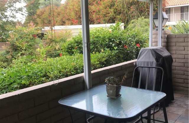 880 Via Mendoza photos photos