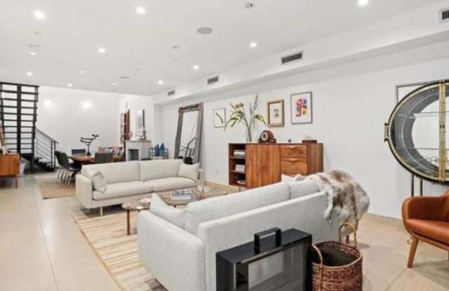 46 Lispenard Street - 46 Lispenard St, New York City, NY 10013