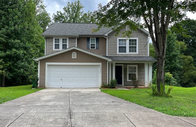 14043 Pinyon Pine Lane - 14043 Pinyon Pine Lane, Charlotte, NC 28215