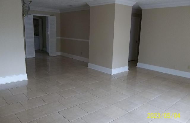 4915 BAYMEADOWS Road Gallery 2