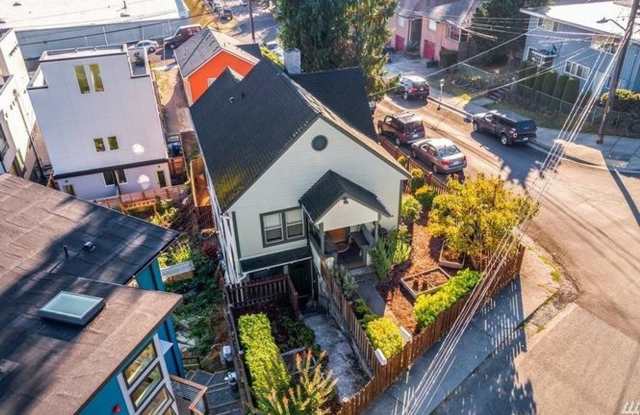 5060 Renton Ave S photos photos