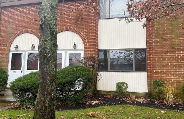 153 Grove Avenue Gallery 2