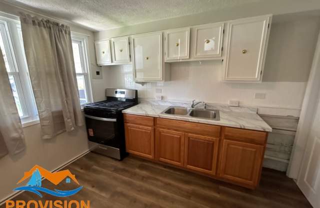 2921 Freeway Gallery 4