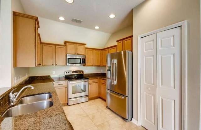 5305 Tattinger Lane Gallery 4